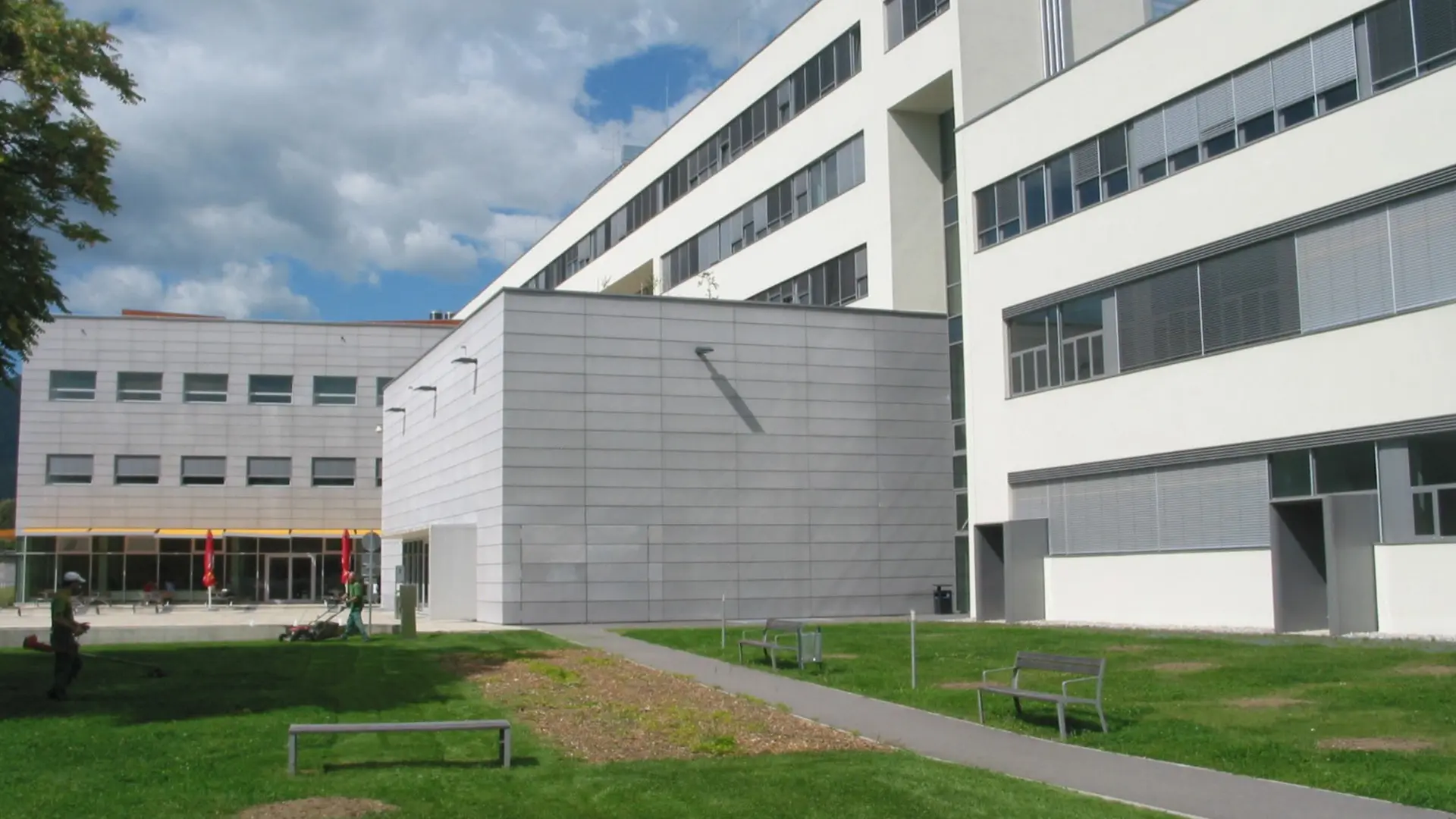 Campus-04-01